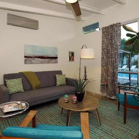 The Wesley Hotel By Avantstay Retro Spacious W Bbq Pool Spa Palm Springs Exterior foto